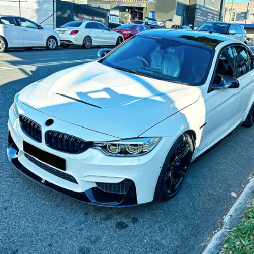 M Performance papildomų apdailų komplektas BMW M4 F82, F83 ir M3 F80 modeliams Juodas blizgus