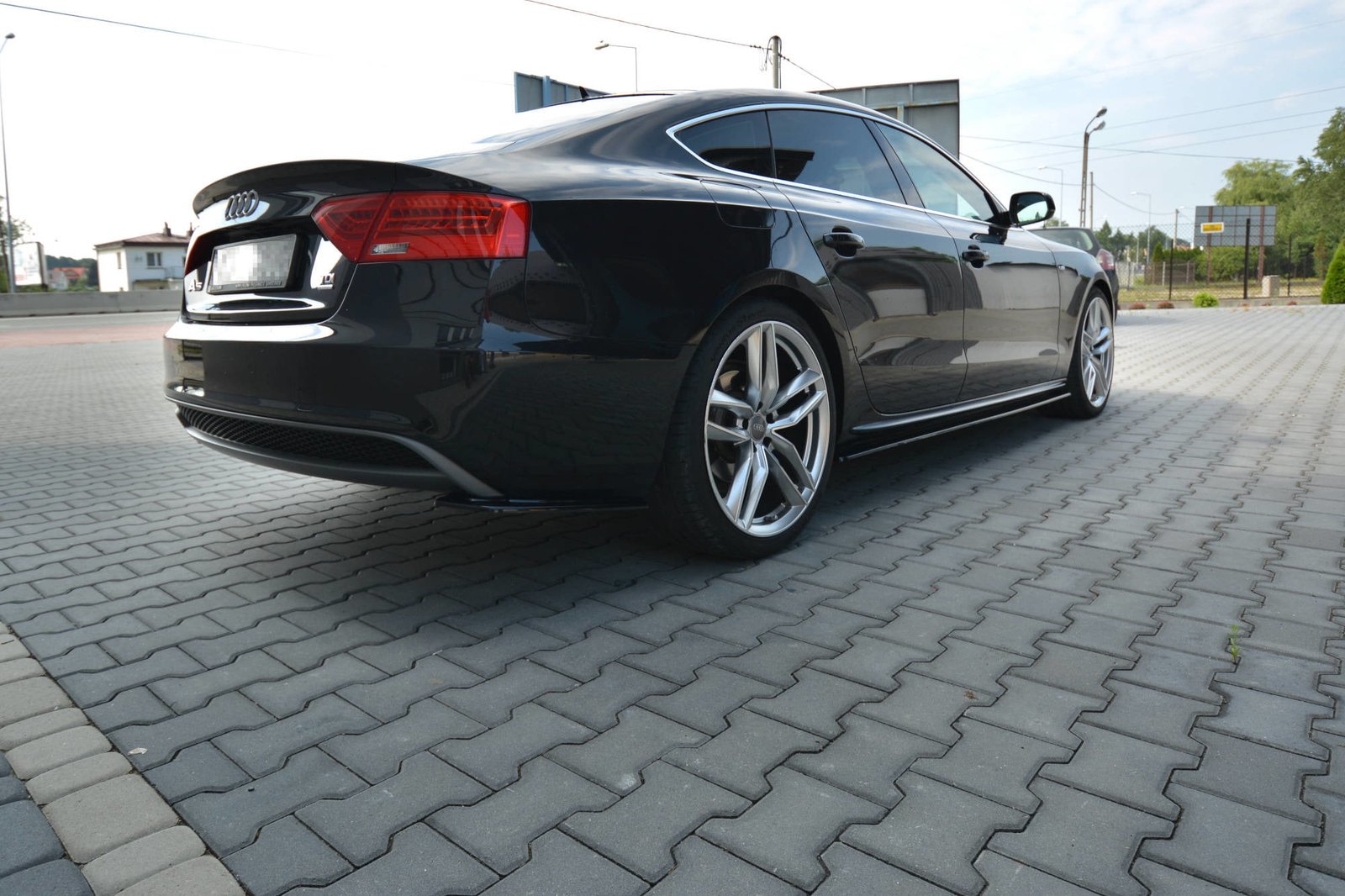 eng_pl_SIDE-SKIRTS-DIFFUSERS-AUDI-A5-SPORTBACK-S-LINE-MK1-FACELIFT-8T-7082_3.jpg