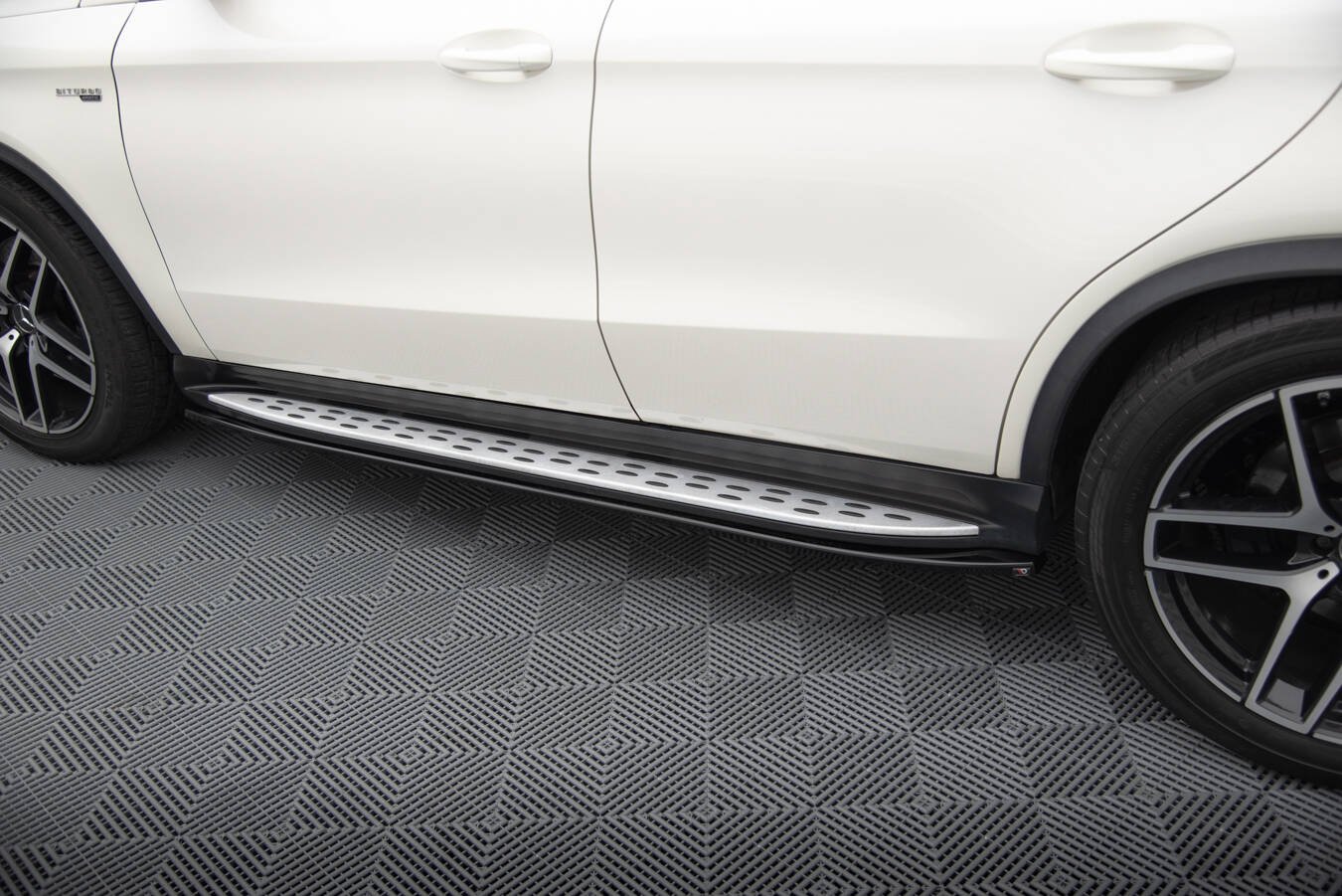 eng_pl_Side-Skirts-Diffusers-Mercedes-Benz-GLE-Coupe-43-AMG-AMG-Line-C292-19373_4.jpg