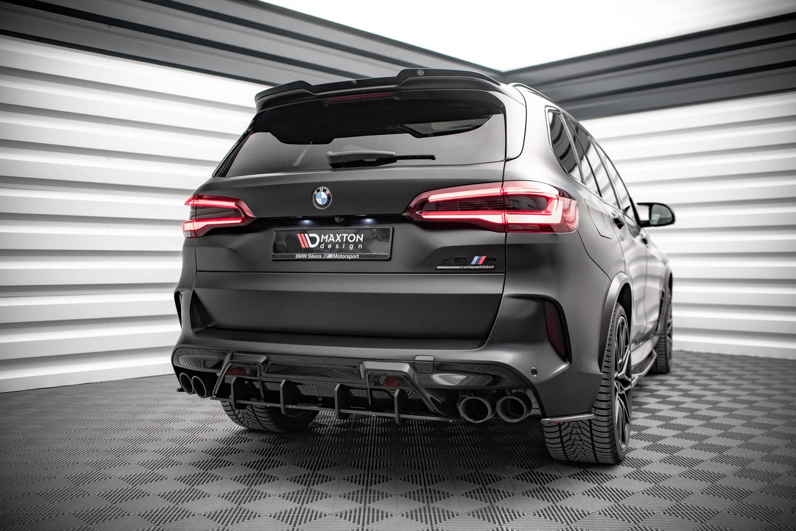 eng_pl_Street-Pro-Rear-Diffuser-BMW-X5M-G05-14592_5.jpg